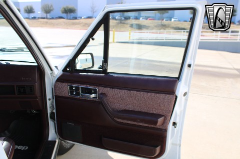 1992 Jeep Cherokee image 88