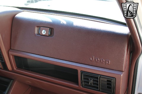 1992 Jeep Cherokee image 91