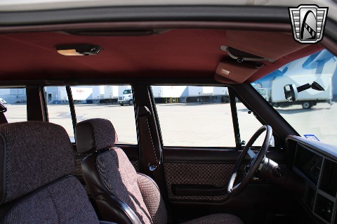 1992 Jeep Cherokee image 95