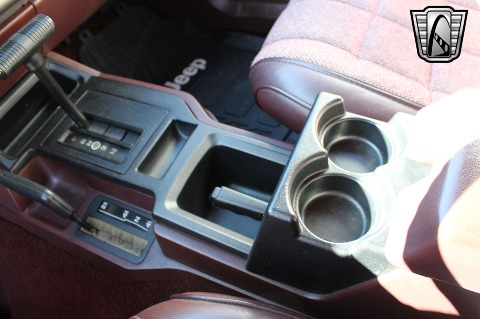 1992 Jeep Cherokee image 71