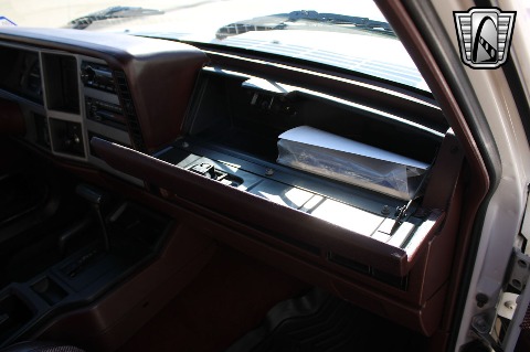 1992 Jeep Cherokee image 97