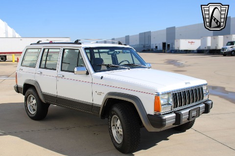 1992 Jeep Cherokee image 22