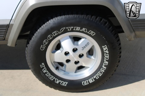 1992 Jeep Cherokee image 126