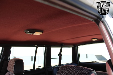 1992 Jeep Cherokee image 75