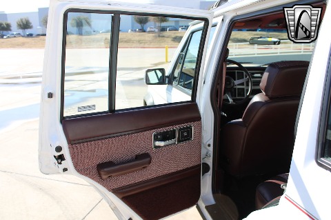 1992 Jeep Cherokee image 76