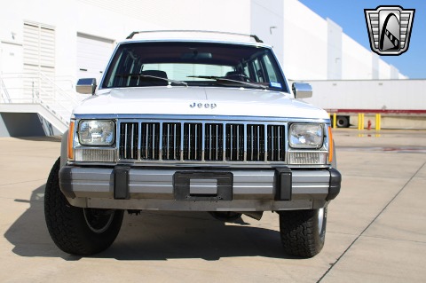 1992 Jeep Cherokee image 26