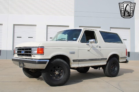 1990 Ford Bronco image 5