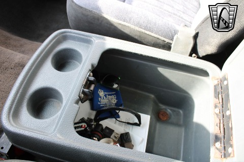 1990 Ford Bronco image 58