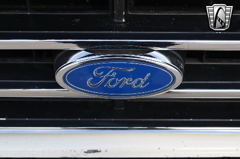 1990 Ford Bronco image 93