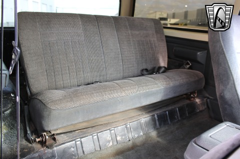 1990 Ford Bronco image 68