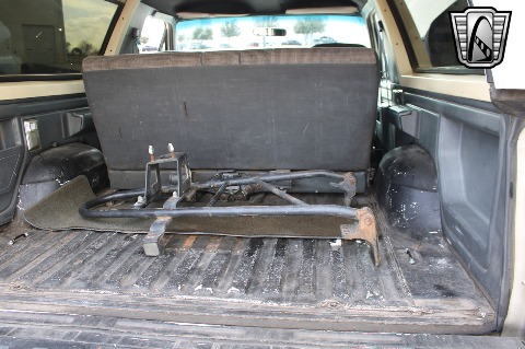 1990 Ford Bronco image 72