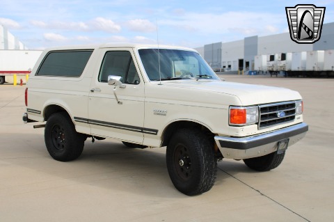 1990 Ford Bronco image 22