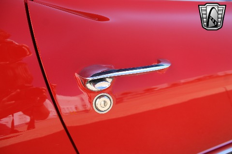 1963 Chevrolet Corvette image 59