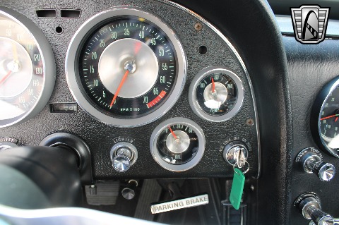 1963 Chevrolet Corvette image 72