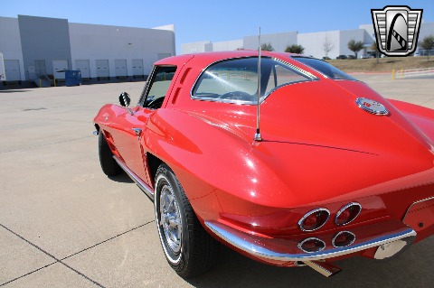 1963 Chevrolet Corvette image 49