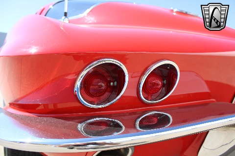 1963 Chevrolet Corvette image 51