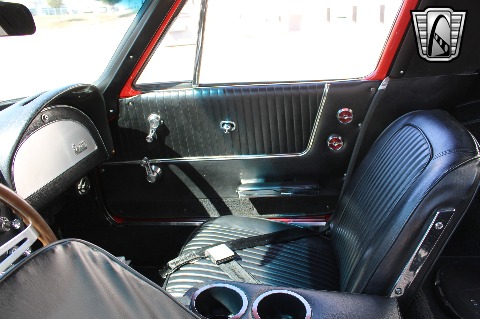 1963 Chevrolet Corvette image 77