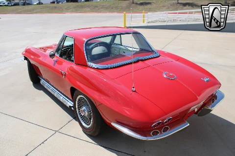 1967 Chevrolet Corvette image 9