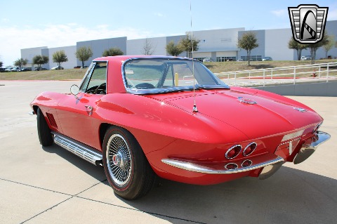 1967 Chevrolet Corvette image 10