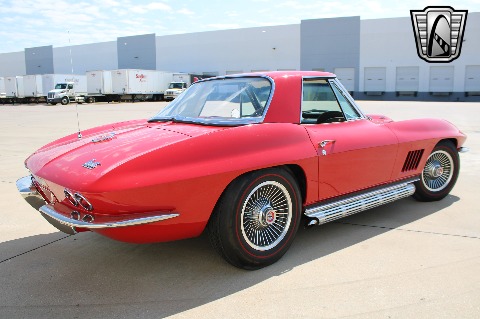 1967 Chevrolet Corvette image 17