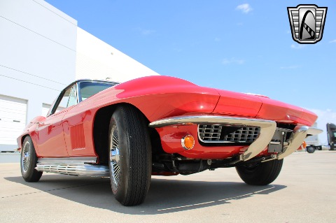 1967 Chevrolet Corvette image 24