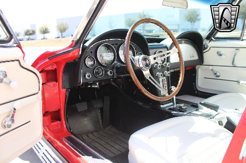 1967 Chevrolet Corvette image 76