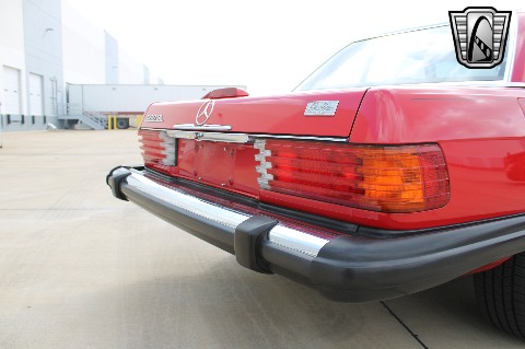 1989 Mercedes-Benz 560SL image 64