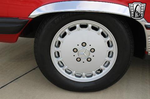 1989 Mercedes-Benz 560SL image 46