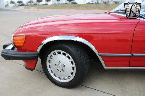 1989 Mercedes-Benz 560SL image 48