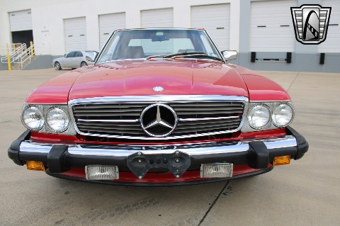 1989 Mercedes-Benz 560SL image 25