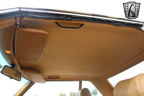 1989 Mercedes-Benz 560SL image 79