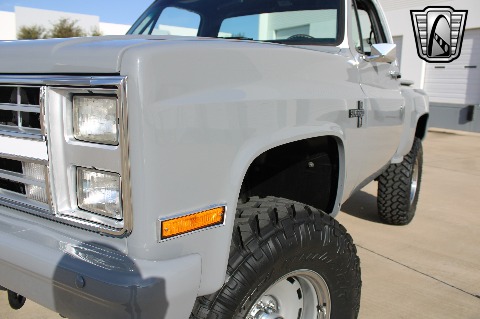 1987 Chevrolet K10 image 55