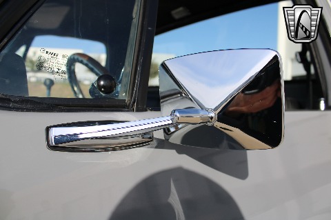 1987 Chevrolet K10 image 58