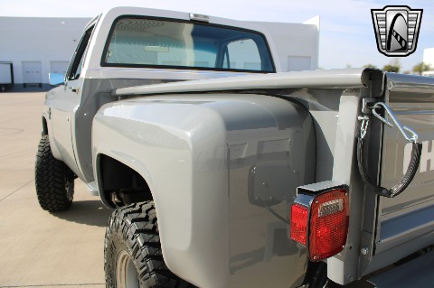 1987 Chevrolet K10 image 61