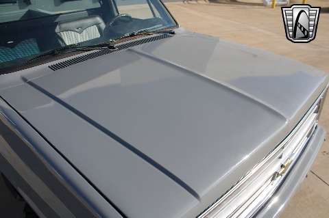 1987 Chevrolet K10 image 37