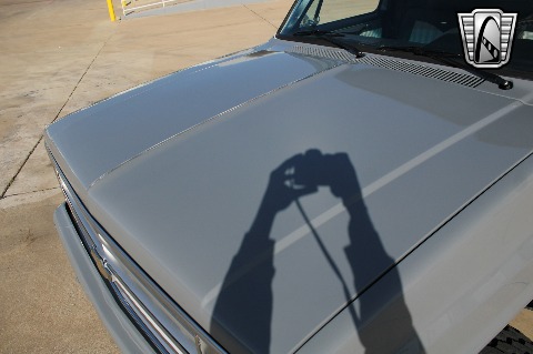 1987 Chevrolet K10 image 38