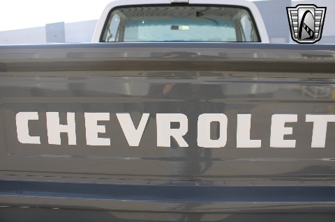 1987 Chevrolet K10 image 64