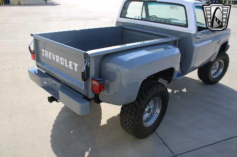 1987 Chevrolet K10 image 15
