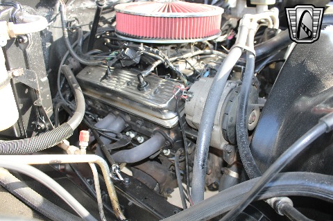 1987 Chevrolet K10 image 94