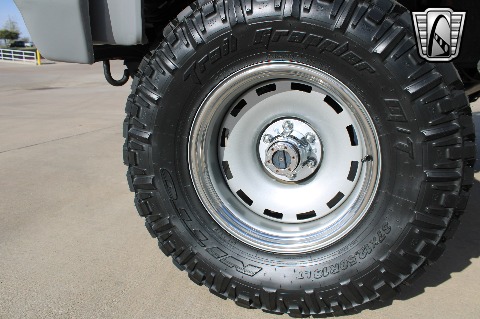 1987 Chevrolet K10 image 27