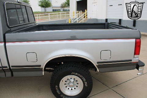 1987 Ford F150 image 30