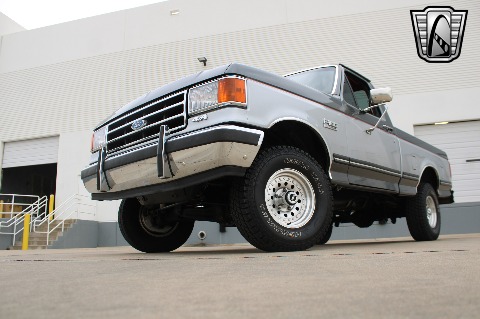 1987 Ford F150 image 5