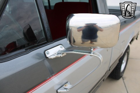 1987 Ford F150 image 59