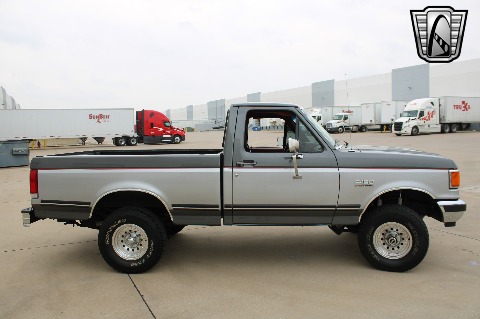 1987 Ford F150 image 19
