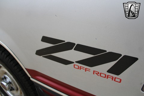 1990 GMC K1500 image 60