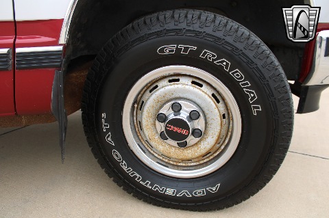 1990 GMC K1500 image 37