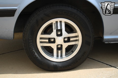 1983 Mazda RX7 image 29