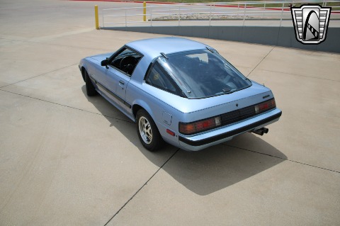 1983 Mazda RX7 image 9