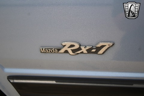 1983 Mazda RX7 image 39