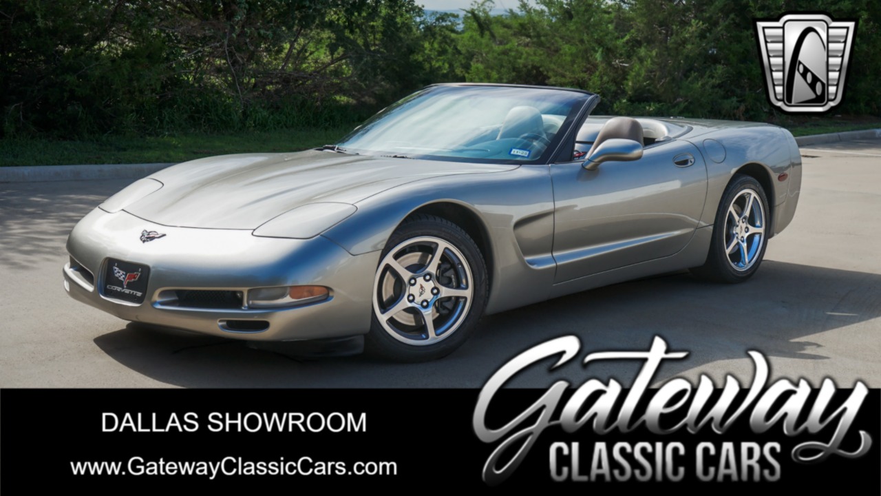 2001 Chevrolet Corvette 1